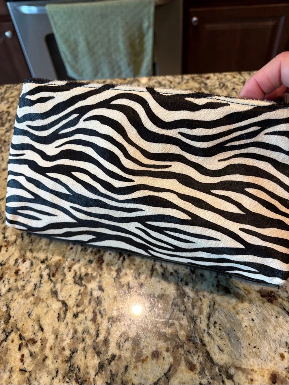 White House Black Market clutch handbag - Picture 4 of 6